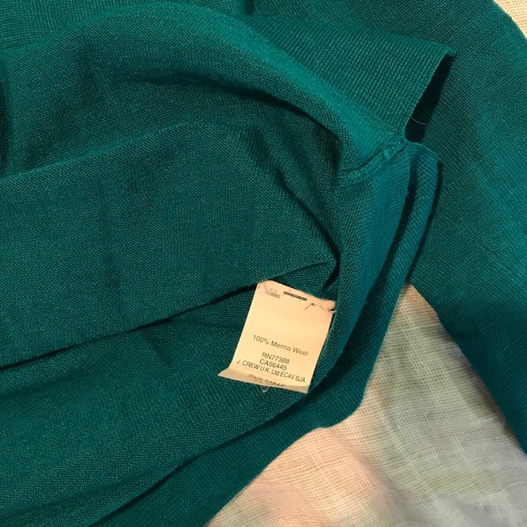 J.Crew V Neck Sweater - Picture 4 of 5